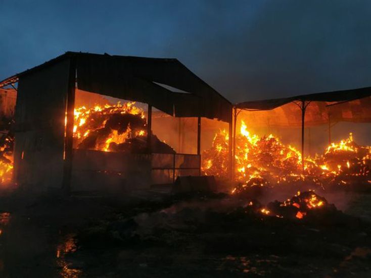 Twelve appliances attended barn fire at Kings Pyon near Hereford