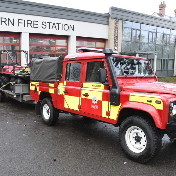 Land Rover & Trailer.